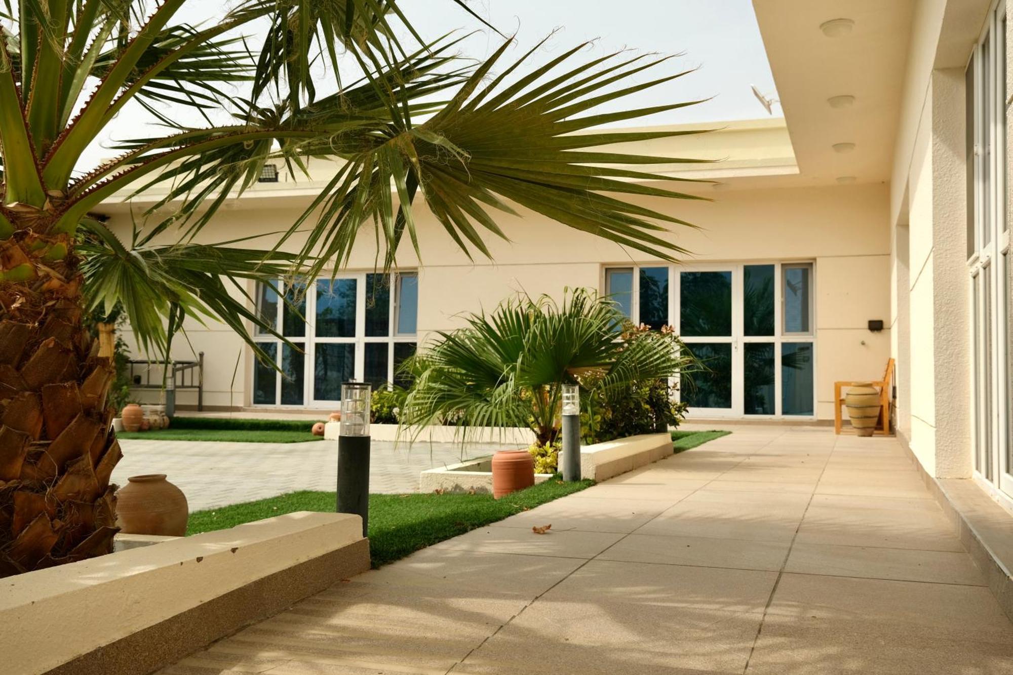 Alshuruq Stay Al Ḩamrāʼ Exterior foto